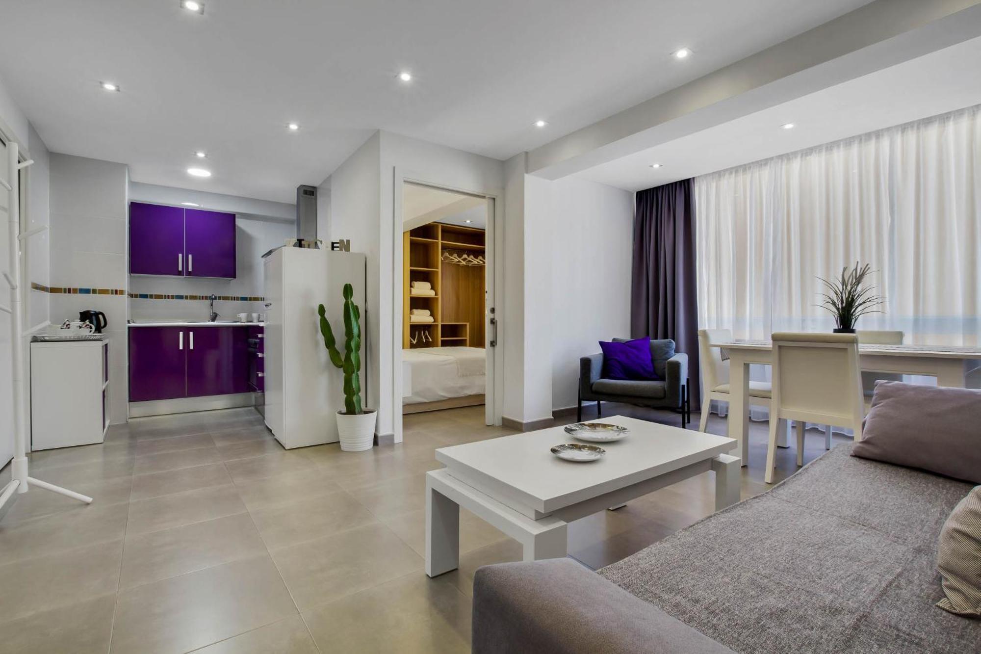 Tropico By Ivi Real Estate Apartment Torremolinos Bagian luar foto